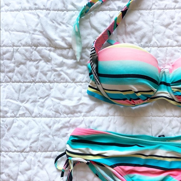 La vie en rose swim set - Picture 2 of 3